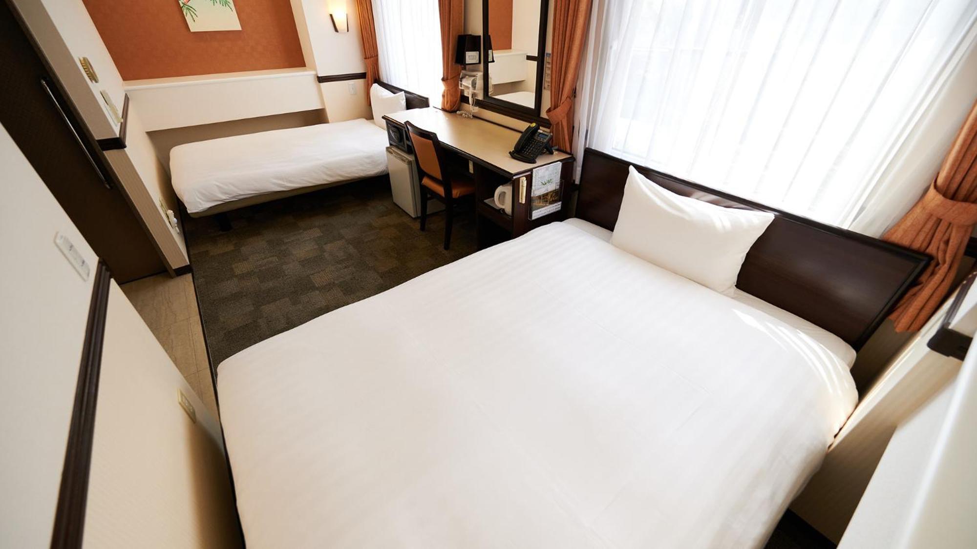 Toyoko Inn Fukuyama-Eki Shinkansen Minami-Guchi Quarto foto