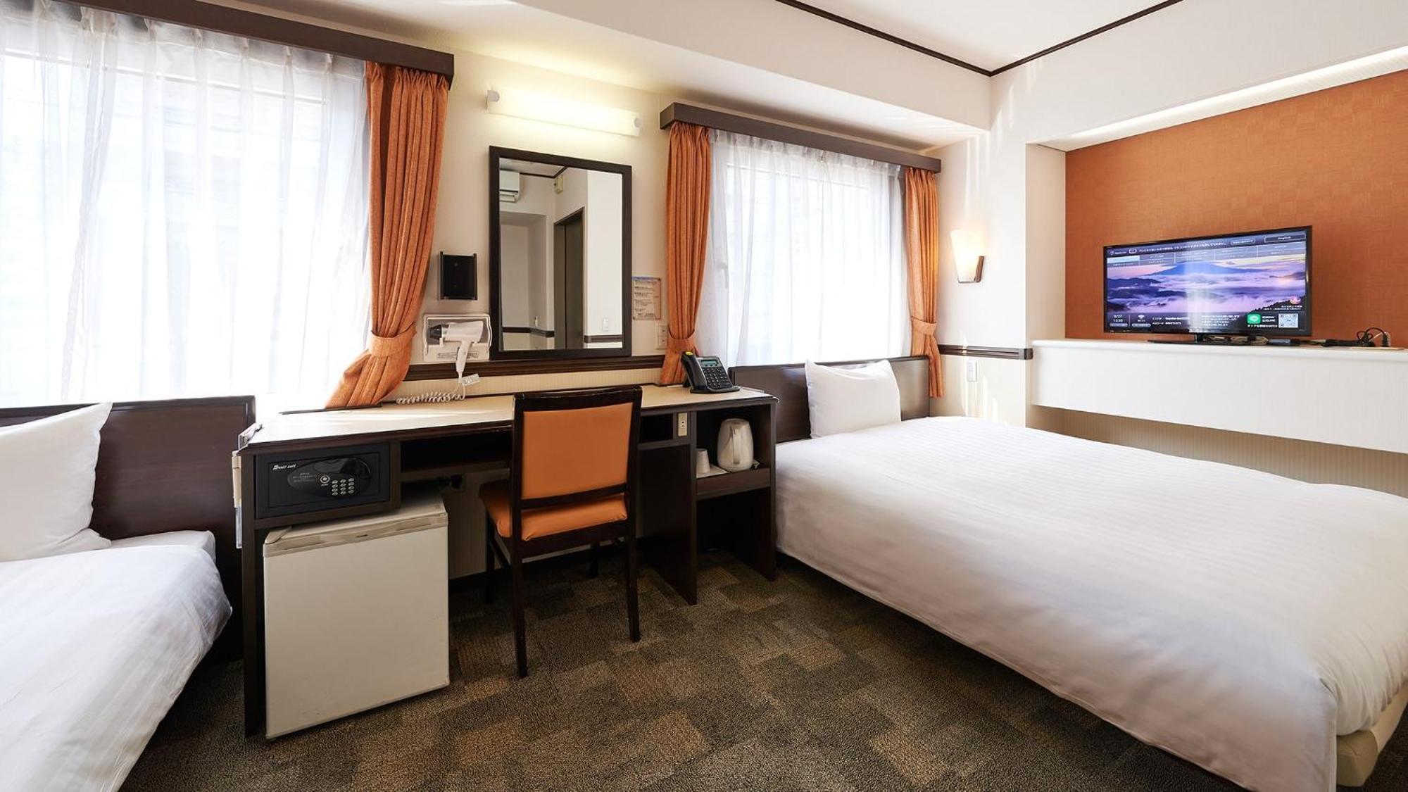 Toyoko Inn Fukuyama-Eki Shinkansen Minami-Guchi Quarto foto
