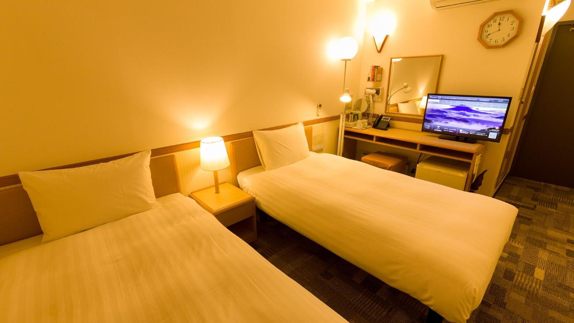 Toyoko Inn Fukuyama-Eki Shinkansen Minami-Guchi Quarto foto