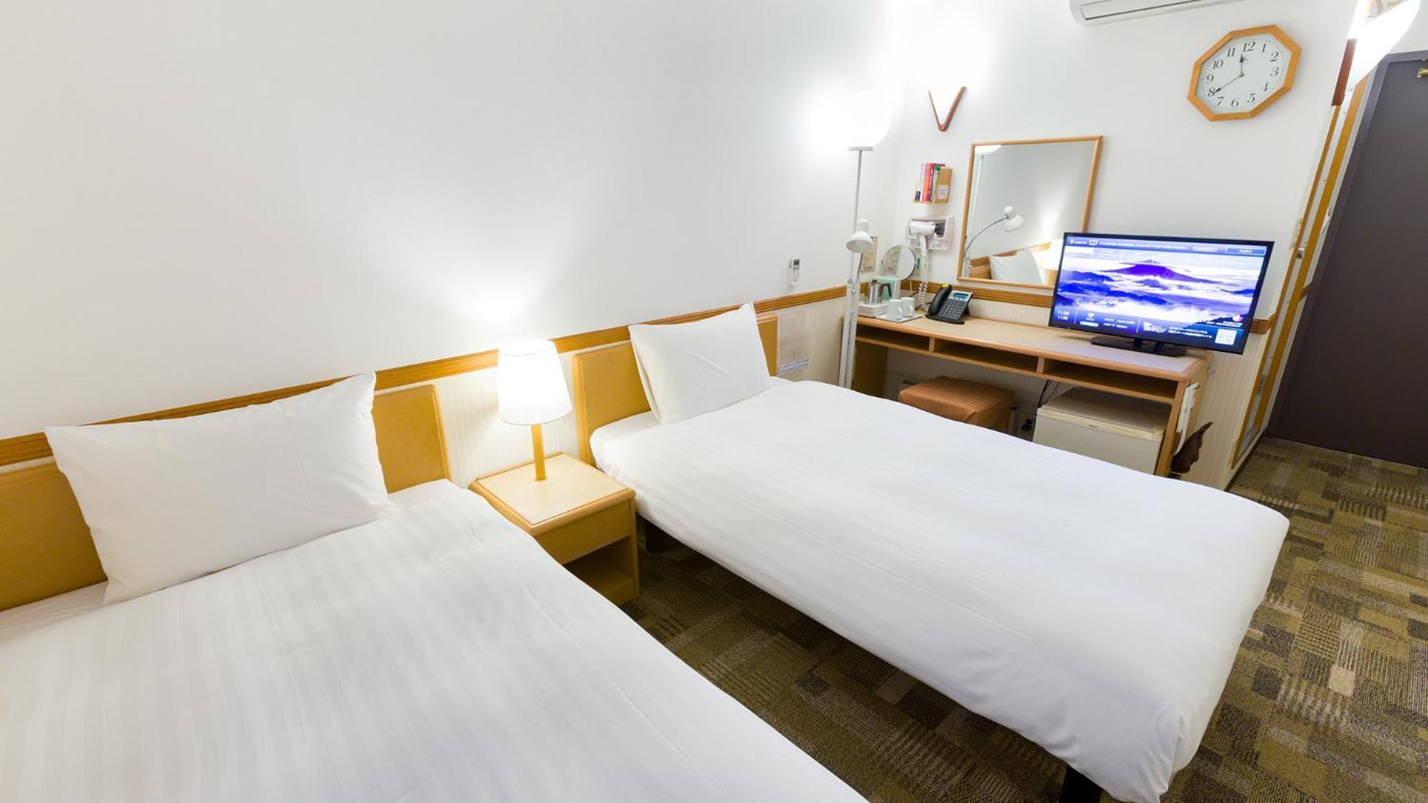Toyoko Inn Fukuyama-Eki Shinkansen Minami-Guchi Quarto foto
