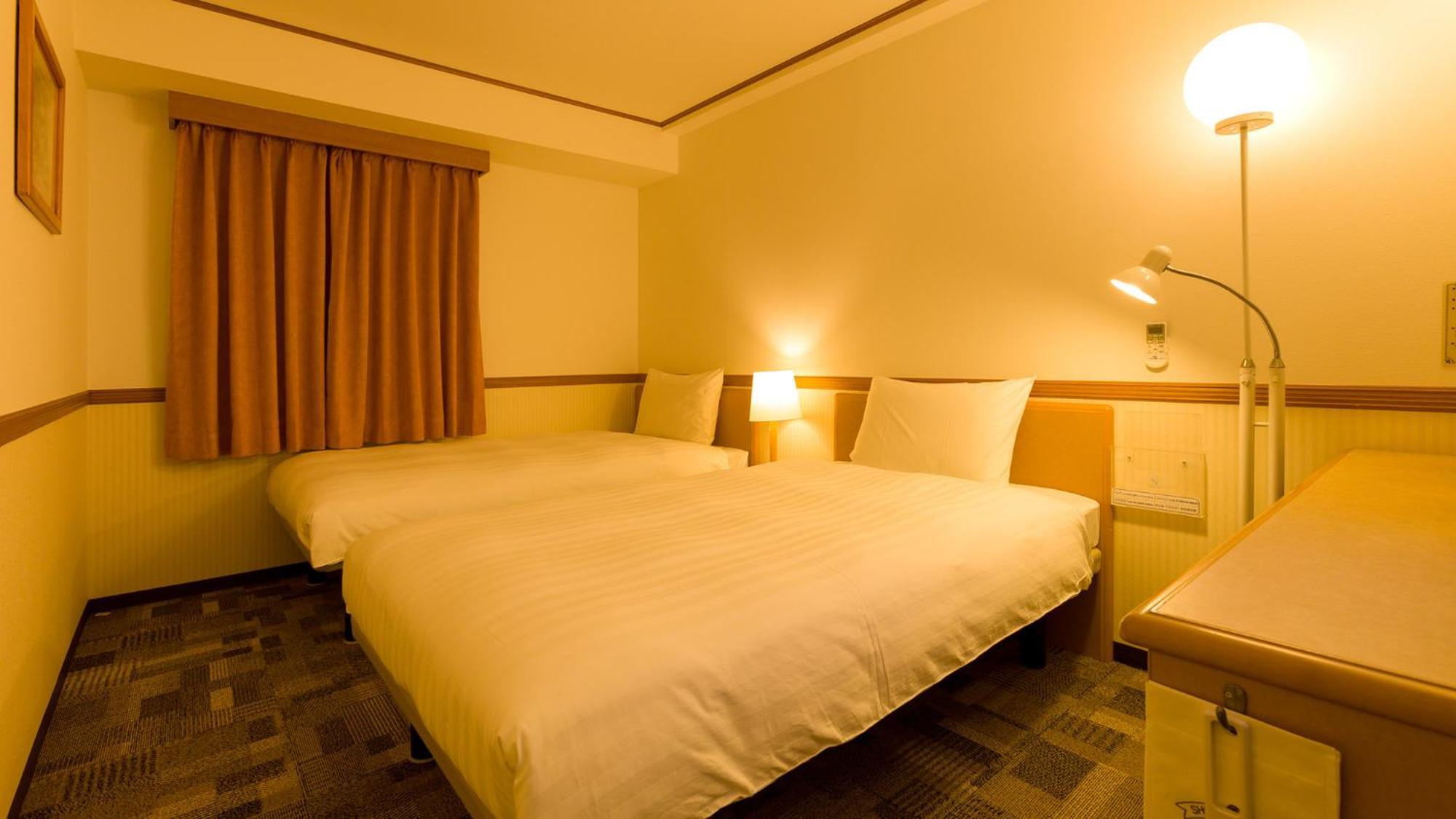 Toyoko Inn Fukuyama-Eki Shinkansen Minami-Guchi Quarto foto